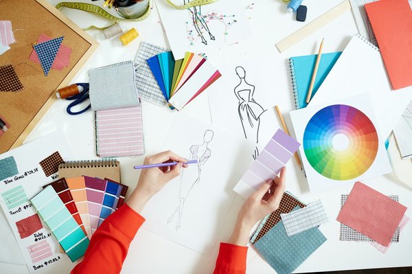 Quels sont les avantages des prêts à taux fixe pour les investissements immobiliers à long terme ?